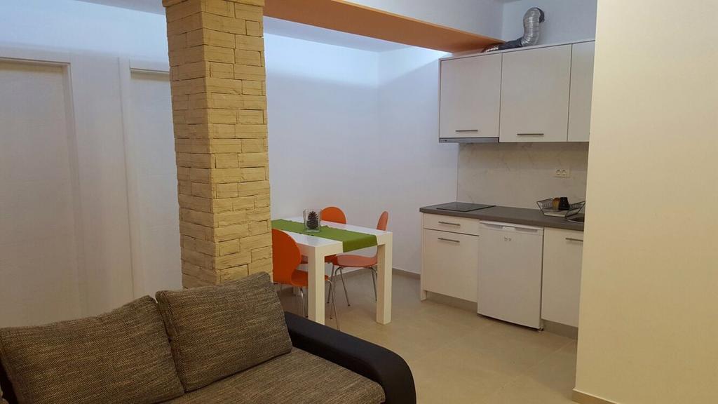 Apartment Brno Pula Exterior photo
